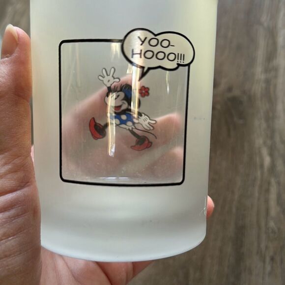 Collectible Disney Frosted Glasses Set of 4 | Mickey, Minnie, Donald & Goofy - Picture 2 of 7